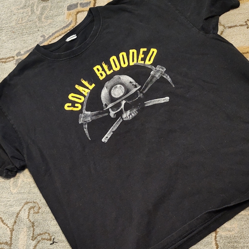 Men's Black Graphic Tee
